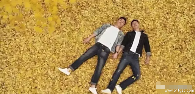 高富帅画家VS萌纯人体男模，大陆同性电影 - 51虹马