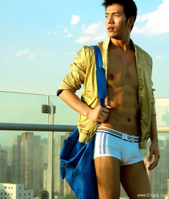 天使中的魔鬼!魔都名媛RobbyLee~ - 51虹马 天使中的魔鬼!魔都名媛RobbyLee~ - 51虹马