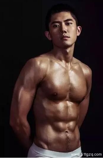 啪啪完，丁丁被摸是什么体验？ - 51虹马