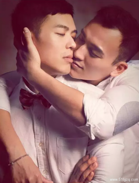 台北爱情故事 他和他的十年，时间只够用来爱！ - 51虹马