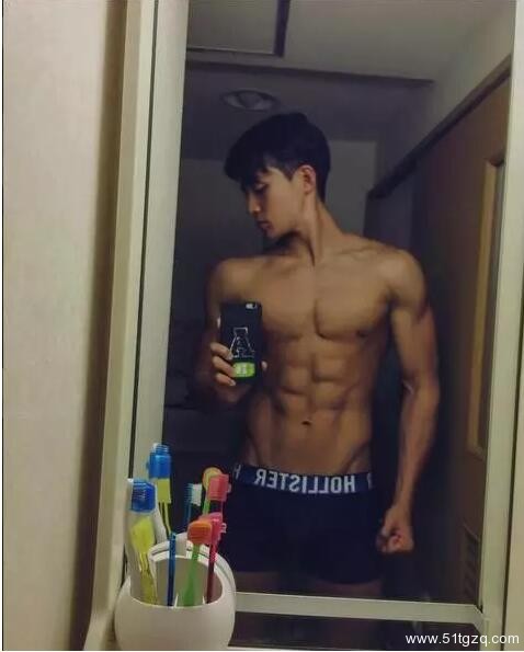 19岁拥有这样的大物...没想到… - 51虹马