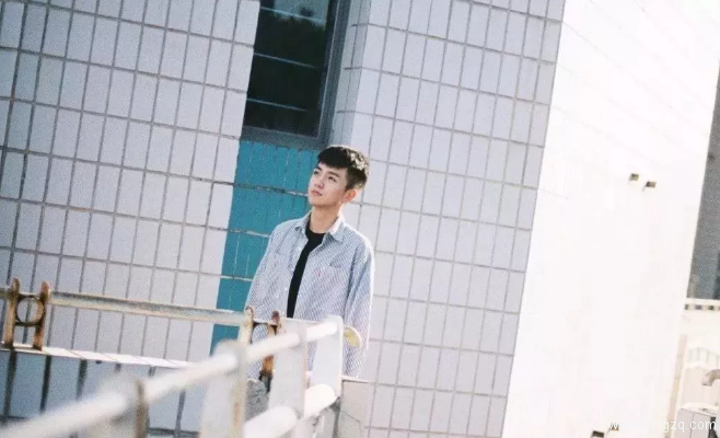 帅哥∣纯天然正宗萌帅小鲜肉，少年感爆棚的校园男神！－－郭宇鹏 - 51虹马