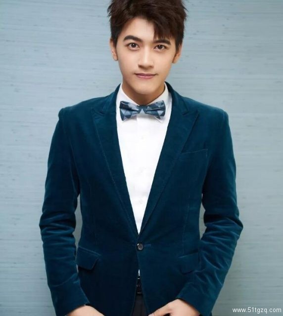 帅哥∣霸屏新宠阳光少年撞脸林志颖相似度99%！？李宗霖 - 51虹马