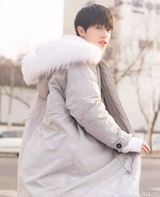 帅哥∣颜值高有才华，人暖声音苏，还有记忆中的初恋脸！－－李晨 - 51虹马