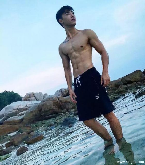 小攻对我说，不啪也没关系，他可以等我长成男子汉 真的很困惑！！ - 51虹马