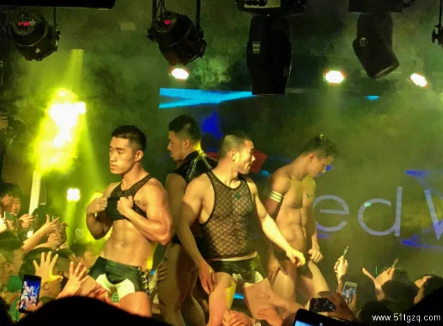 趁同性朋友酒醉后将其强奸？尚客优酒店歧视同性恋，北京同志趴肉体大放送… - 51虹马