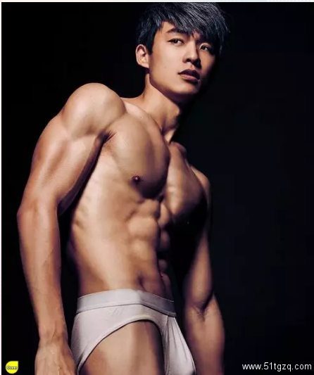 童颜巨肌的台湾游泳教练INS被扒出，也就看了几百遍 - 51虹马