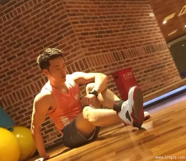 185帅气鲜肉健身私教,用满满的肌肉和大长腿撩你没商量! - 51虹马 185帅气鲜肉健身私教,用满满的肌肉和大长腿撩你没商量! - 51虹马
