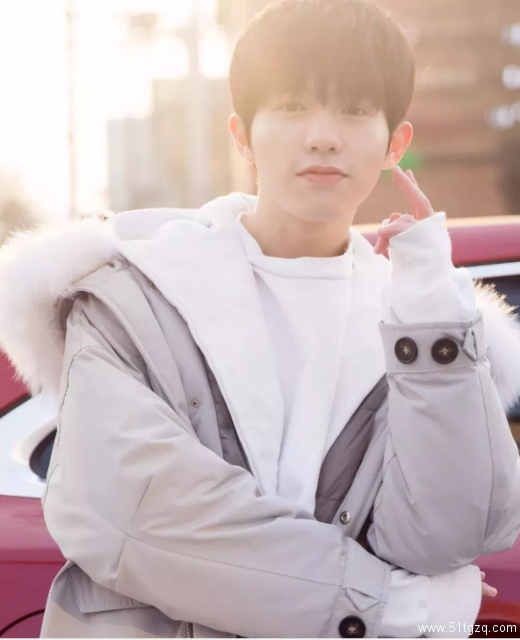 帅哥∣颜值高有才华，人暖声音苏，还有记忆中的初恋脸！－－李晨 - 51虹马