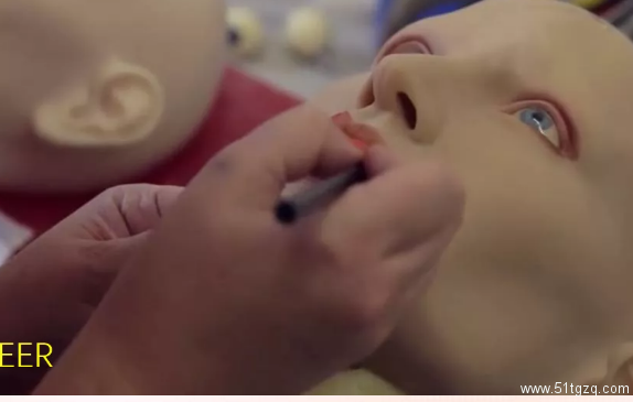 你花十万追男神，我用十万买娃娃 - 51虹马