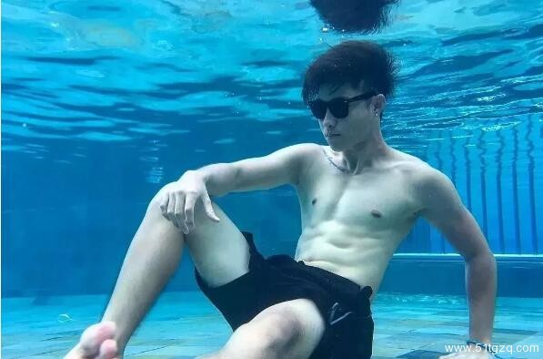 小攻对我说，不啪也没关系，他可以等我长成男子汉 真的很困惑！！ - 51虹马