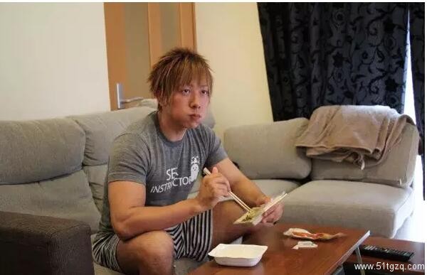 90分钟啪15次？这个岛国男优做到了！ - 51虹马