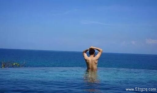 《好男儿》过气明星被扒混圈，出道前竟然还在会所挂牌！ - 51虹马