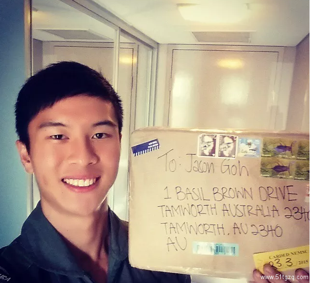 是男模也是飞行员！脱下衣服接受冰水挑战，身材不要太撩人！ - 51虹马