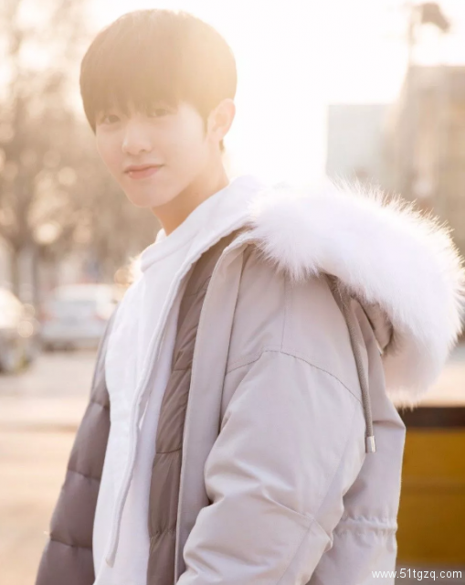 帅哥∣颜值高有才华，人暖声音苏，还有记忆中的初恋脸！－－李晨 - 51虹马