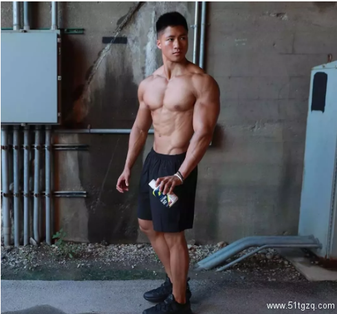 中日混血理工男!多看一眼就流鼻血额! - 51虹马 中日混血理工男!多看一眼就流鼻血额! - 51虹马