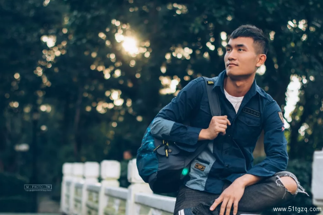 我是GAY,碍着你什么事了? - 51虹马 我是GAY,碍着你什么事了? - 51虹马