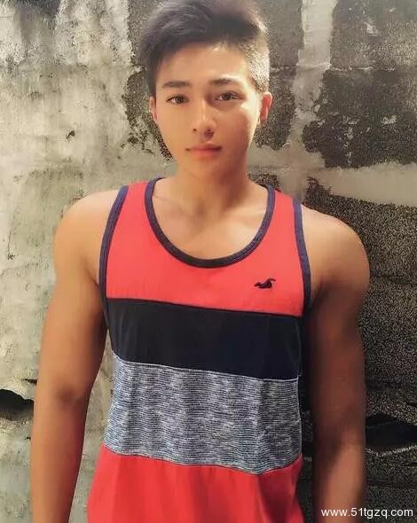 19岁拥有这样的大物...没想到… - 51虹马