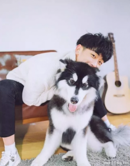 189的大长腿小哥哥，文艺小清新的国民男友超级萌！－－王旭东 - 51虹马