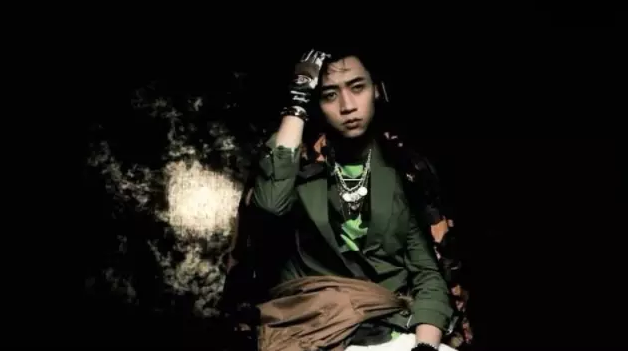 很多的感情,都败给了现实……-51虹马