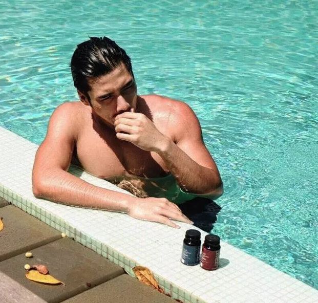 新一届极品老公上线，阮经天和甄子丹的合体超硬男模! - 51虹马