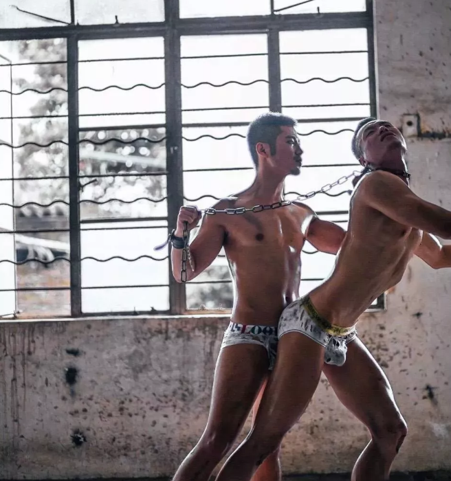 十八厘米却是歪的 - 51虹马