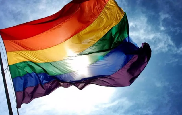 小五诉广电歧视同性恋案23日开庭,广电总局承认没有相关法律政策依据 - 51虹马 小五诉广电歧视同性恋案23日开庭,广电总局承认没有相关法律政策依据 - 51虹马