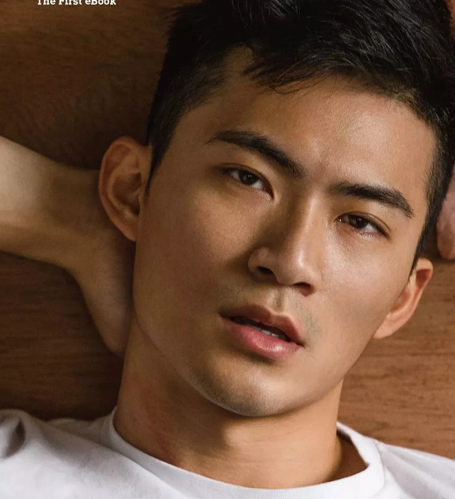 第一运动天菜拍写真!终于扒到这个天赋异禀的帅哥的INS了！ - 51虹马