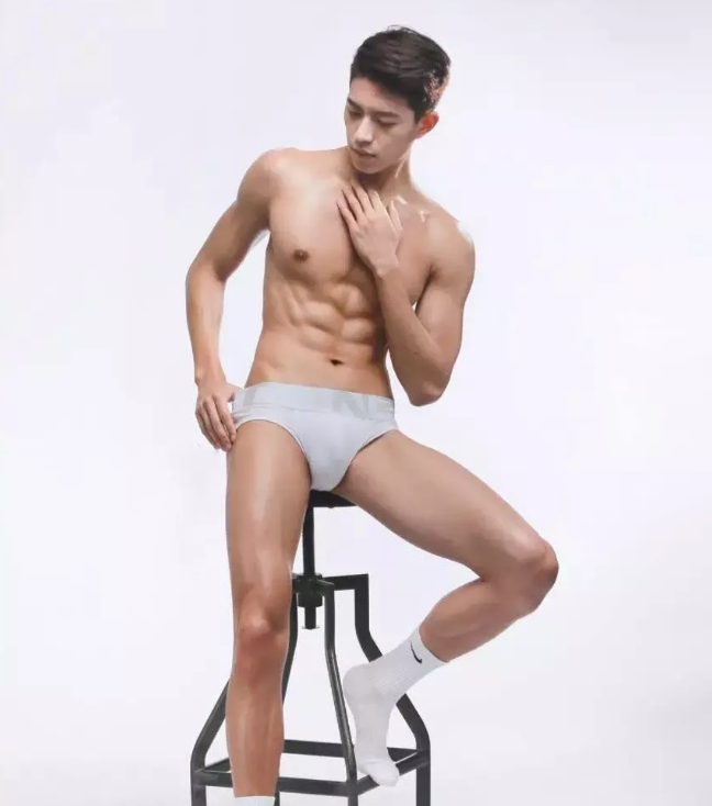 室友带爷们回家后，声音很大怎么办？ - 51虹马