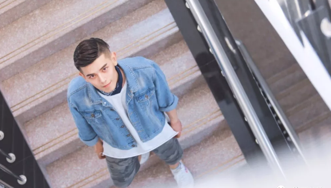 男朋友还是要找帅的,比如这个皮肤白嫩清爽帅气的小哥哥!--牛旭东 - 51虹马 男朋友还是要找帅的,比如这个皮肤白嫩清爽帅气的小哥哥!--牛旭东 - 51虹马