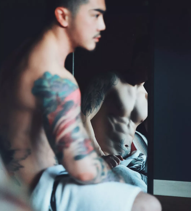 小攻S倾向太强，我很尴尬咋整？ - 51虹马