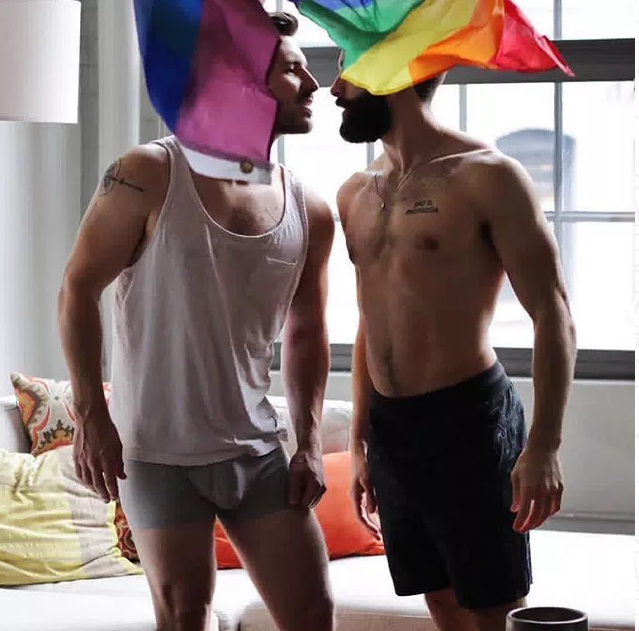 对象太抠，总是我这个攻掏钱 - 51虹马