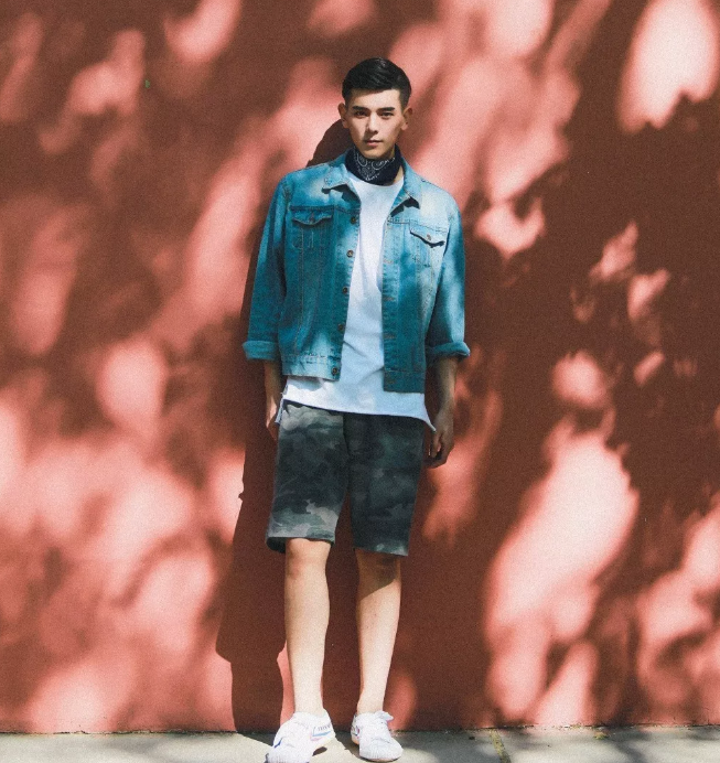 男朋友还是要找帅的,比如这个皮肤白嫩清爽帅气的小哥哥!--牛旭东 - 51虹马 男朋友还是要找帅的,比如这个皮肤白嫩清爽帅气的小哥哥!--牛旭东 - 51虹马