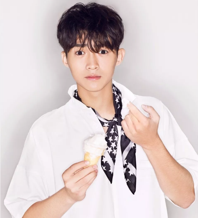 看点∣《谈判官》中的呆萌校草,竟是肌肉结实鲜嫩的运动型小哥哥! - 51虹马 看点∣《谈判官》中的呆萌校草,竟是肌肉结实鲜嫩的运动型小哥哥! - 51虹马