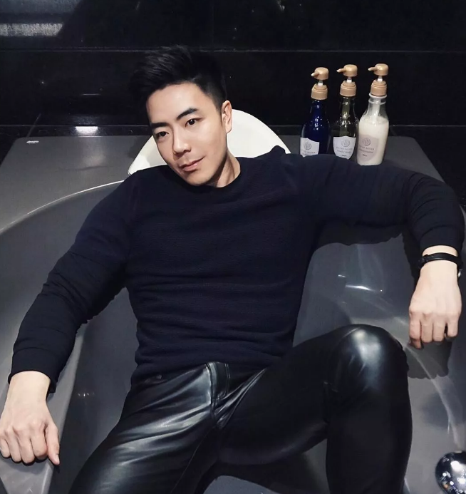 实在太大了！马来西亚歌手居然靠这个火了！ - 51虹马