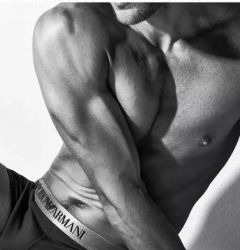 工欲善其事，必先选内裤 - 51虹马