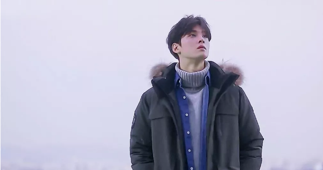 帅哥∣笑容超级可爱的元气少年，这个小鲜肉的颜值简直逆天了!－－车银优 - 51虹马