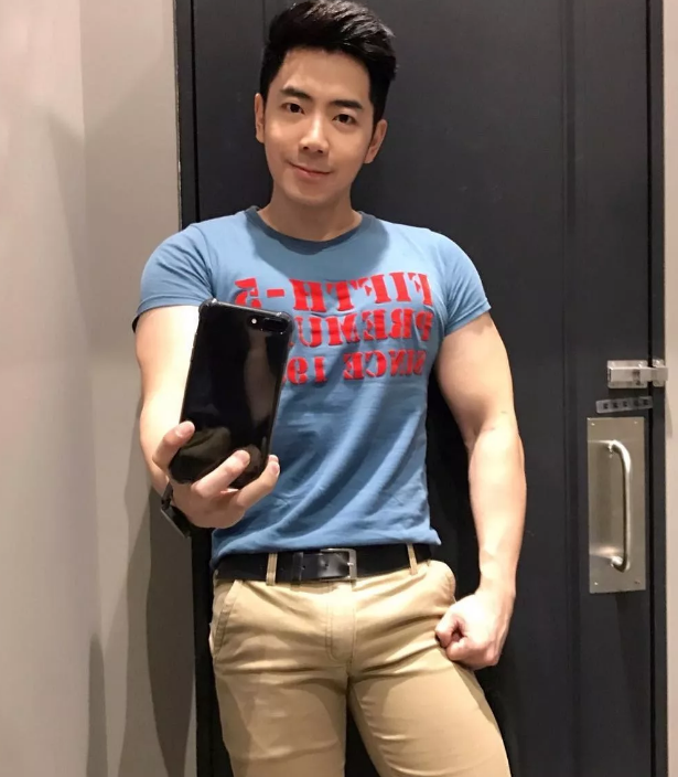 实在太大了！马来西亚歌手居然靠这个火了！ - 51虹马