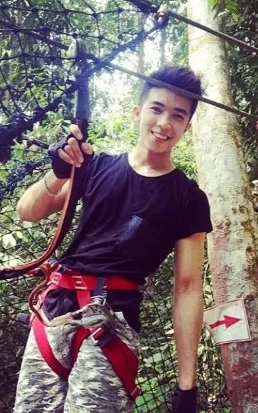 奔跑的荷尔蒙！极品筋Rou腹肌小哥，爱脱爱秀自拍照实力撩！ - 51虹马