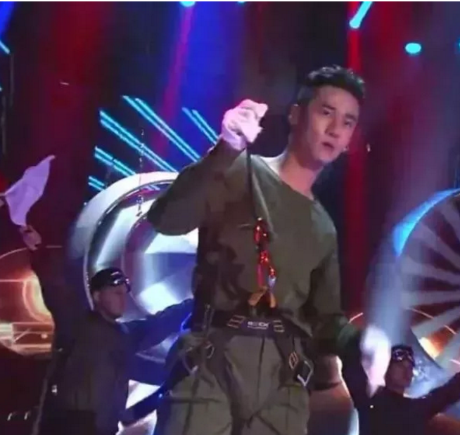 蒋劲夫原来这么有料！！-51虹马