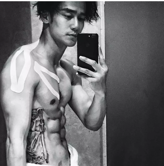 蒋劲夫原来这么有料！！ - 51虹马