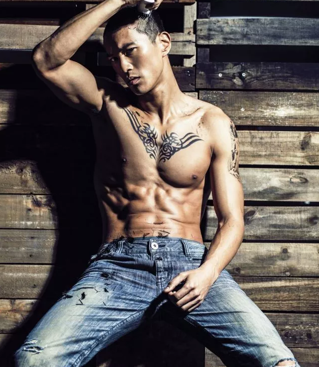 挖到一枚极品奶爸!他自爆空挡上阵演戏 - 51虹马 挖到一枚极品奶爸!他自爆空挡上阵演戏 - 51虹马