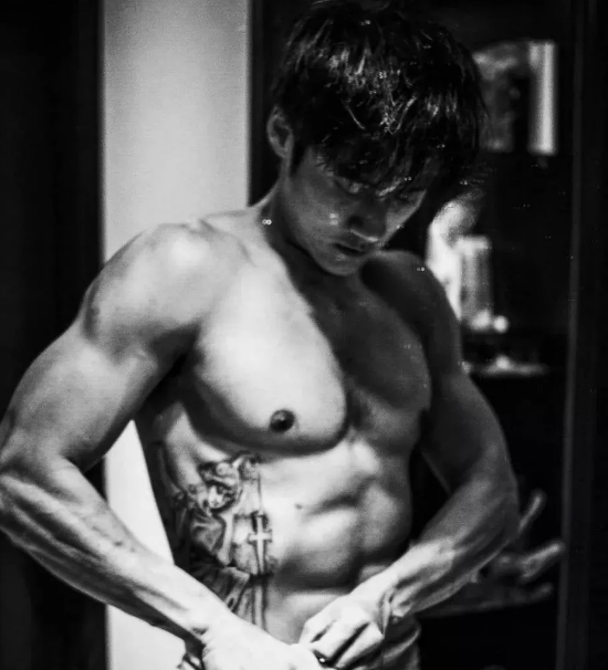 蒋劲夫原来这么有料!! - 51虹马 蒋劲夫原来这么有料!! - 51虹马