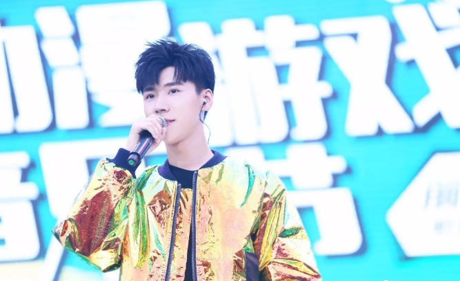 帅哥∣八块腹肌完美侧颜的全能小王子，与你相遇不可抗力！－－王博文 - 51虹马