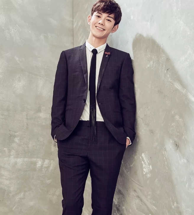 帅哥∣治愈“萌”系的视频原来是这个样子的，阳光笑颜小哥哥帅的出水！－－蓝博 - 51虹马