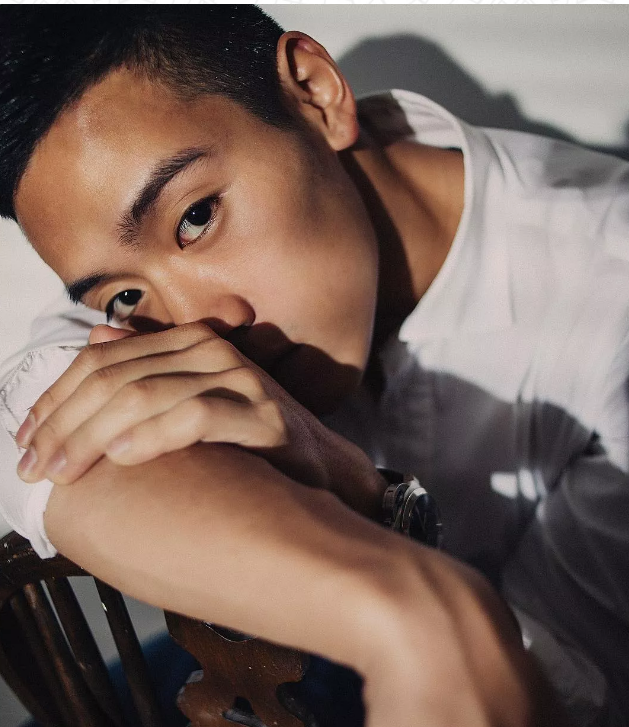 【爆肉公社】禁欲系的他大概能满足你对小攻的幻想-51虹马