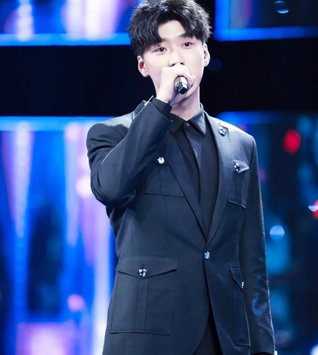 帅哥∣八块腹肌完美侧颜的全能小王子,与你相遇不可抗力!--王博文 - 51虹马 帅哥∣八块腹肌完美侧颜的全能小王子,与你相遇不可抗力!--王博文 - 51虹马