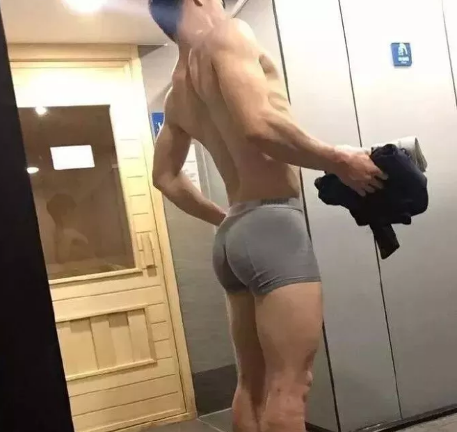 柏拉图2年后,发现小攻很短,该如何继续?-51虹马