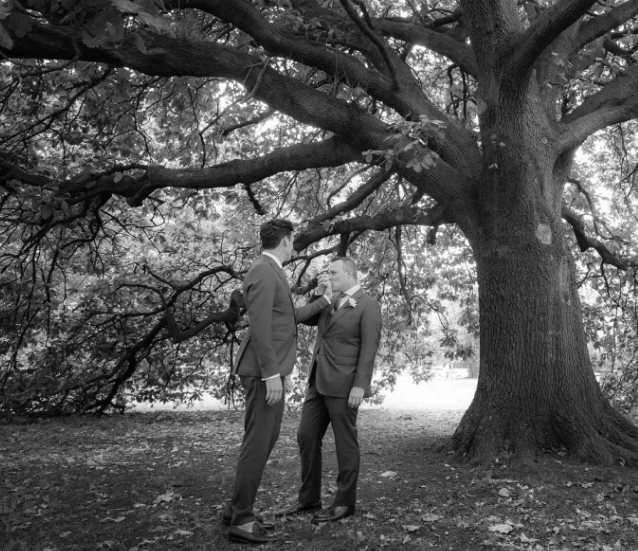 在澳洲众议院求婚的议员，终于和伴侣完婚了 - 51虹马