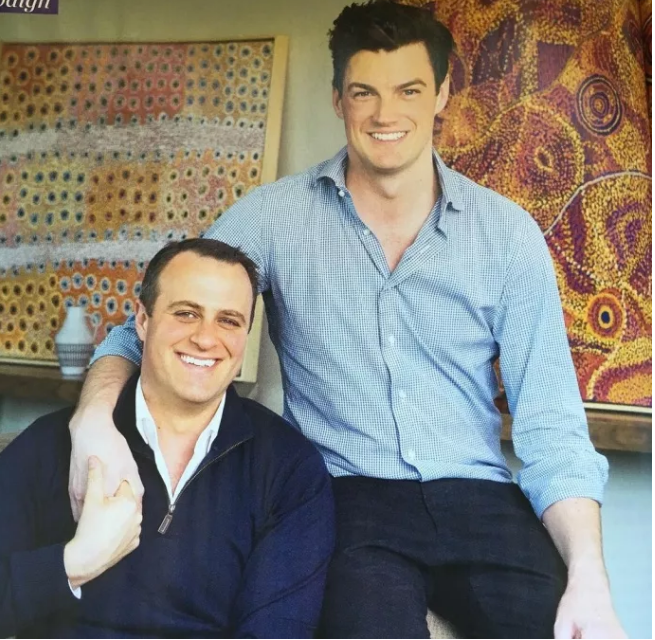 在澳洲众议院求婚的议员,终于和伴侣完婚了 - 51虹马 在澳洲众议院求婚的议员,终于和伴侣完婚了 - 51虹马